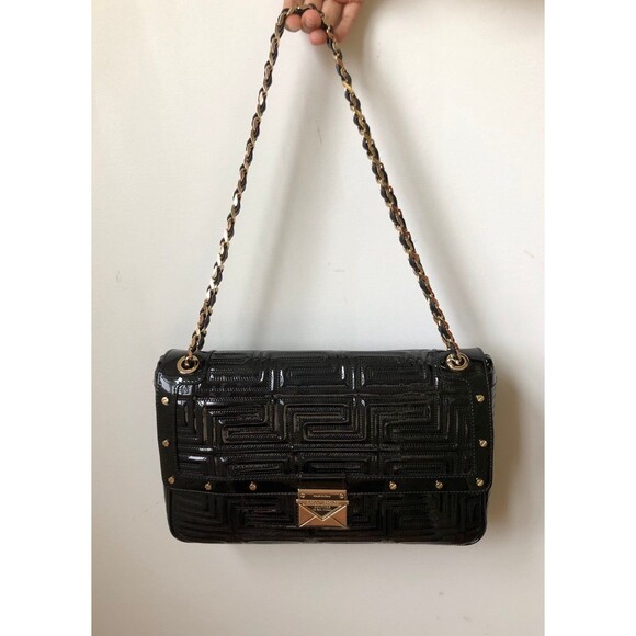 Handbags - Gianni Versace Quilted Patent Leather Chain Link Shoulder Bag in Black